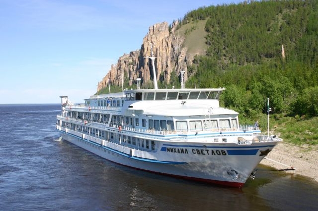 CRUCEROS CIRCULO POLAR ARTICO CRUCEROS ARTICO RUSO CRUCEROS SIBERIA CRUCEROS YAKUTIA CRUCEROS RIO LENA CRUCEROS NORTE DE RUSIA OFERTA CRUCEROS EXPLORACION RUSIA MS MIKHAIL SVETLOV